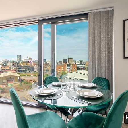 Maevela Apartments - Luxury Top Floor Penthouse - With Parking - 2 Bedroom New Build Apartment ✪ City Centre, Digbeth ✓ With Huge Patio Sliding Doors - City View - Rooftop Terrace - Ps4 & Smart Tv'S Birmingham Luaran gambar