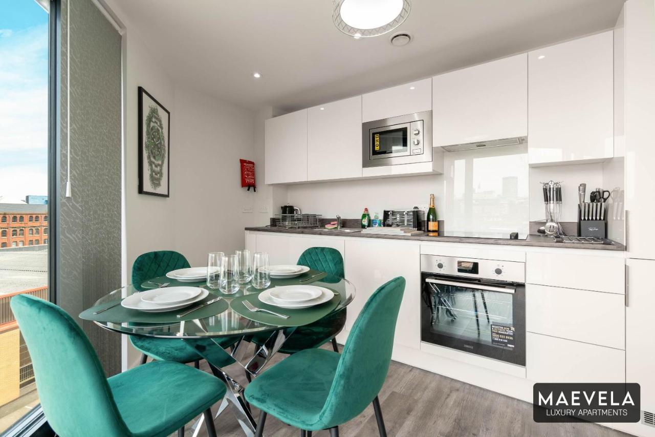 Maevela Apartments - Luxury Top Floor Penthouse - With Parking - 2 Bedroom New Build Apartment ✪ City Centre, Digbeth ✓ With Huge Patio Sliding Doors - City View - Rooftop Terrace - Ps4 & Smart Tv'S Birmingham Luaran gambar