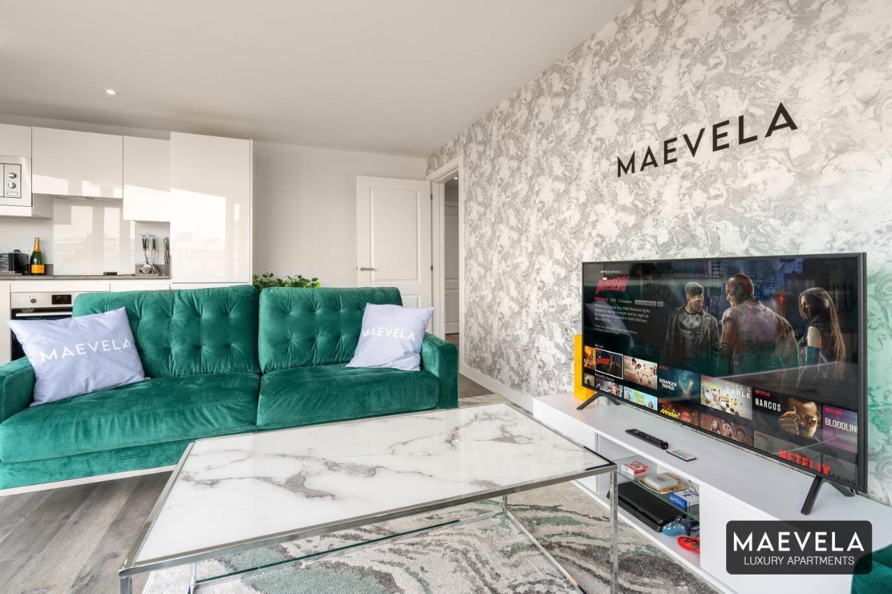 Maevela Apartments - Luxury Top Floor Penthouse - With Parking - 2 Bedroom New Build Apartment ✪ City Centre, Digbeth ✓ With Huge Patio Sliding Doors - City View - Rooftop Terrace - Ps4 & Smart Tv'S Birmingham Luaran gambar