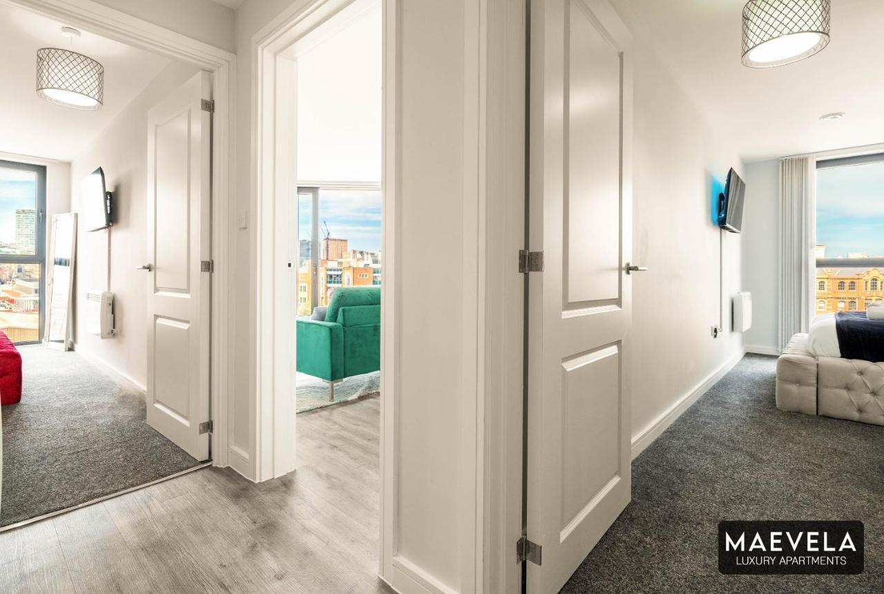 Maevela Apartments - Luxury Top Floor Penthouse - With Parking - 2 Bedroom New Build Apartment ✪ City Centre, Digbeth ✓ With Huge Patio Sliding Doors - City View - Rooftop Terrace - Ps4 & Smart Tv'S Birmingham Luaran gambar