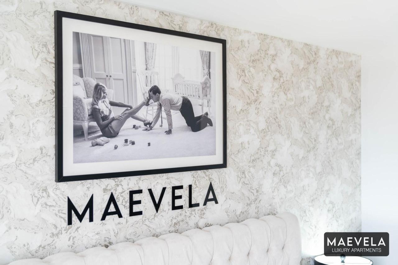 Maevela Apartments - Luxury Top Floor Penthouse - With Parking - 2 Bedroom New Build Apartment ✪ City Centre, Digbeth ✓ With Huge Patio Sliding Doors - City View - Rooftop Terrace - Ps4 & Smart Tv'S Birmingham Luaran gambar
